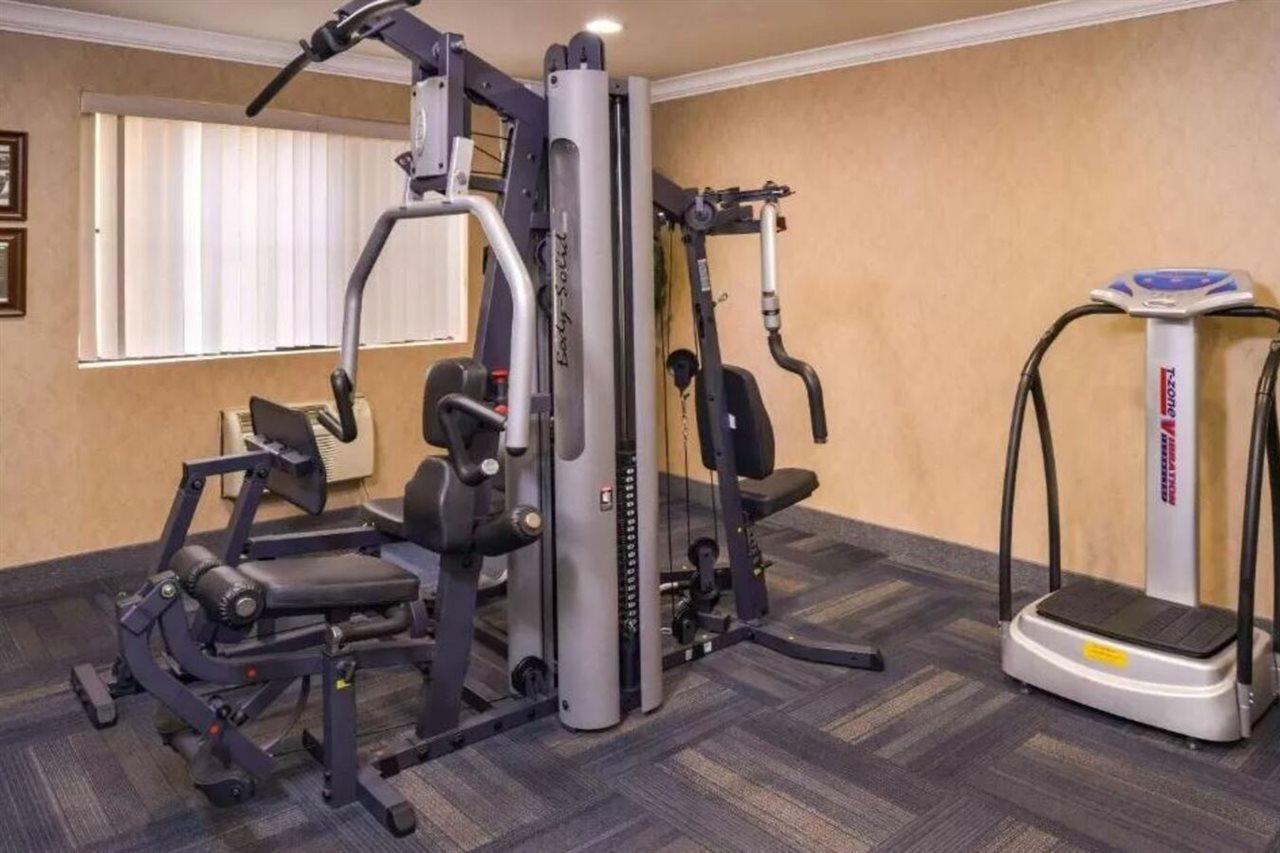 Quality Inn & Suites Walnut - City Of Industry Buitenkant foto