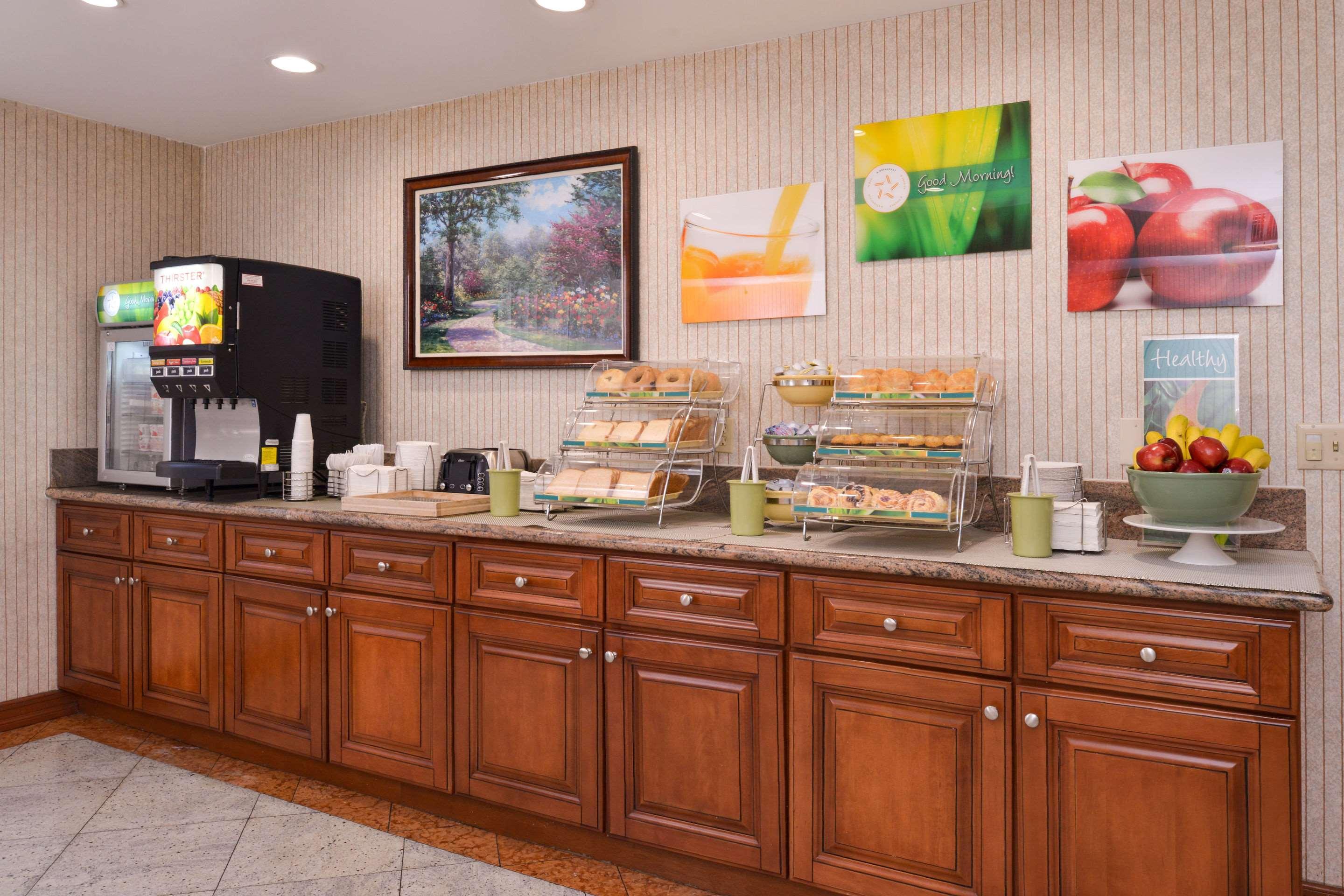 Quality Inn & Suites Walnut - City Of Industry Buitenkant foto