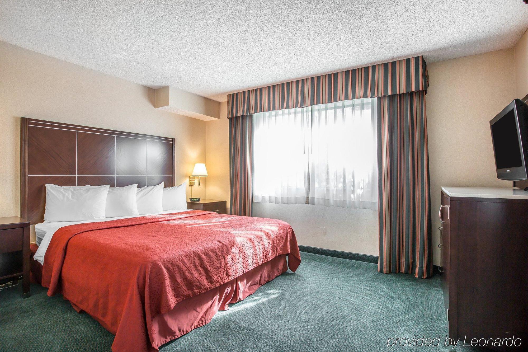 Quality Inn & Suites Walnut - City Of Industry Buitenkant foto