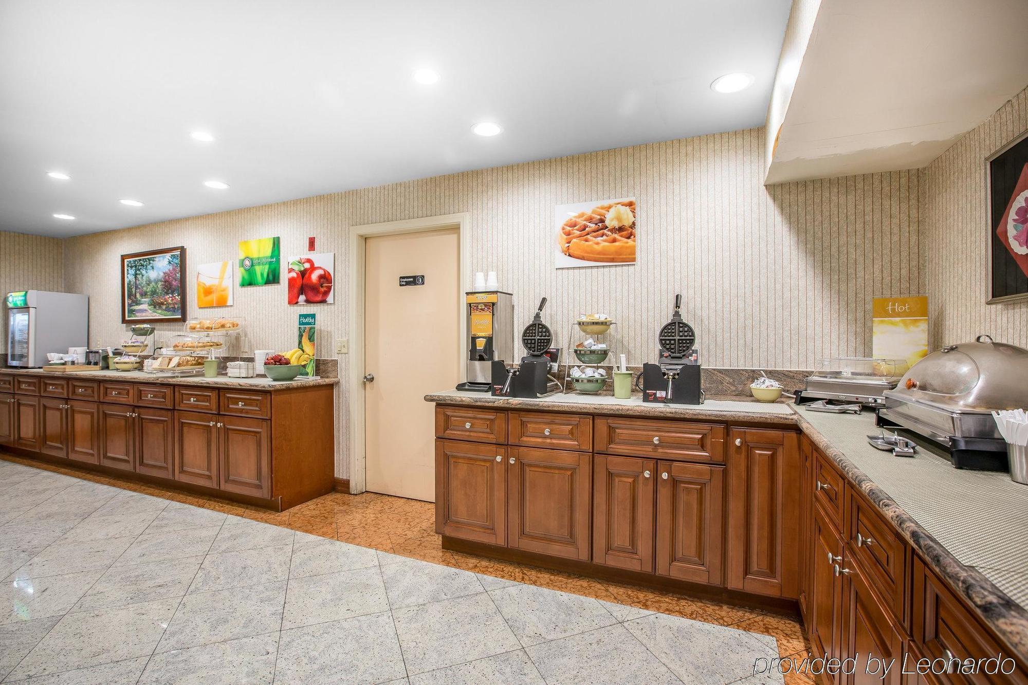 Quality Inn & Suites Walnut - City Of Industry Buitenkant foto
