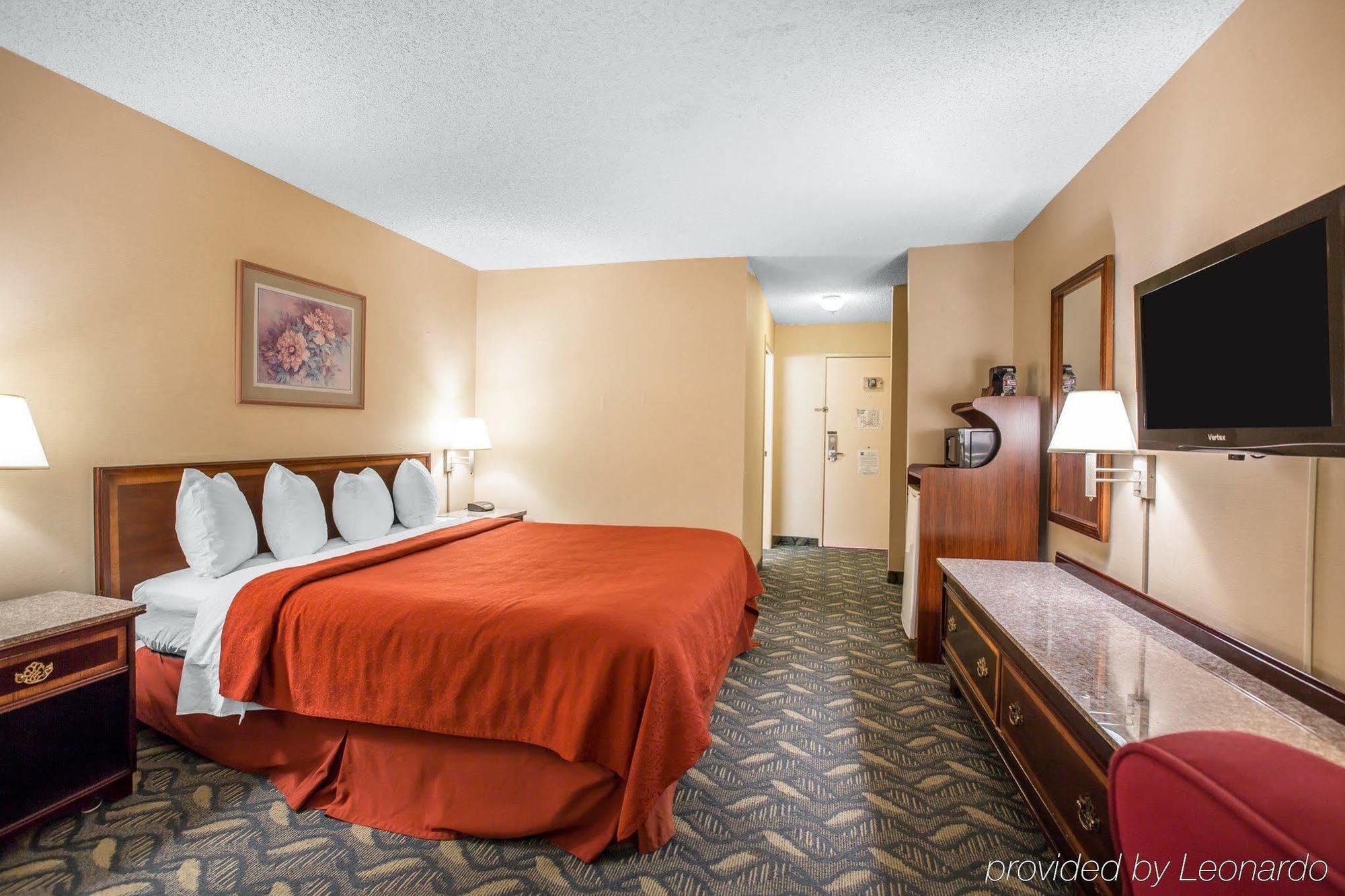 Quality Inn & Suites Walnut - City Of Industry Buitenkant foto