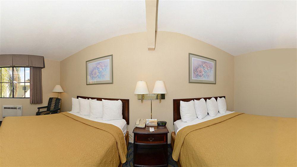 Quality Inn & Suites Walnut - City Of Industry Buitenkant foto