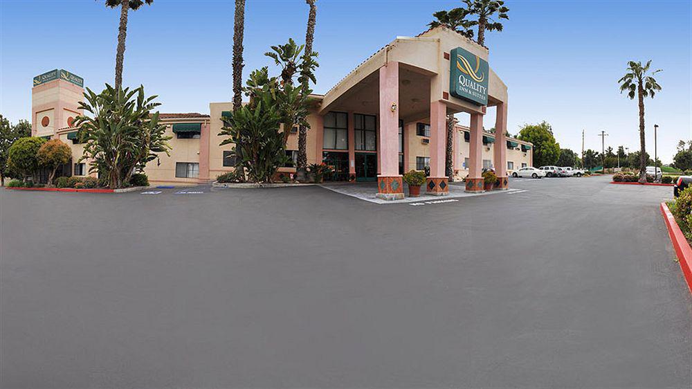 Quality Inn & Suites Walnut - City Of Industry Buitenkant foto